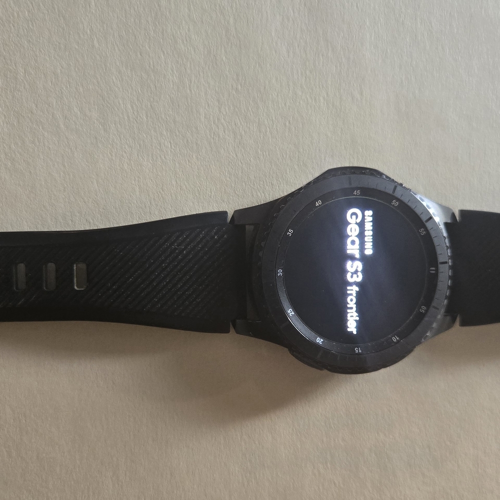 Samsung Gear S3 Frontier Smartwatch - Black